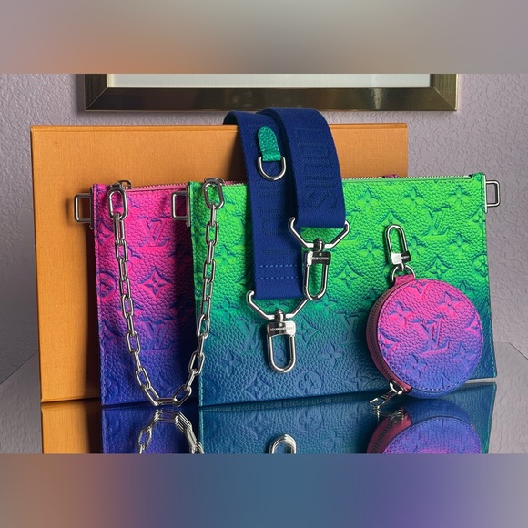 LOUIS VUITTON Taurillon Illusion Trio Pouch in Bleu and Rose by Virgil Abloh - Picture 1 of 16